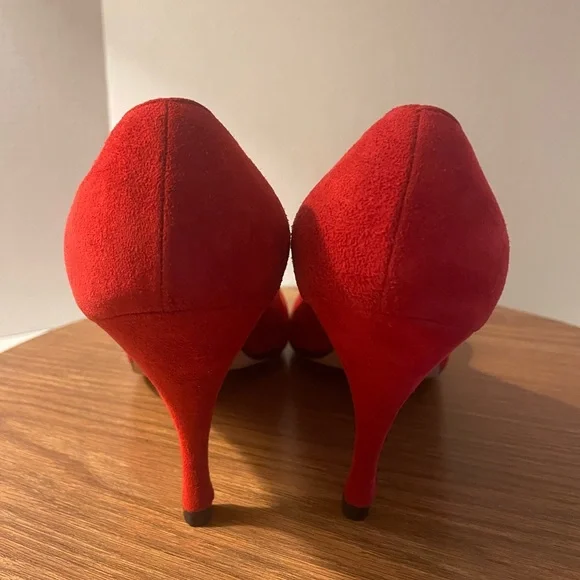 Silvia Fiorentina Red Suede Leather Pumps NWT 10.5